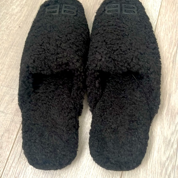 Balenciaga shearling mules - Picture 4 of 6